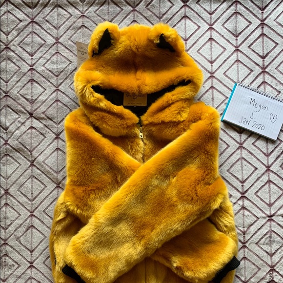 Spirithoods Golden Bomber๐ป๐ - Picture 6 of 8